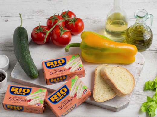 Filetti di sgombro con crema di pomodoro gustosa