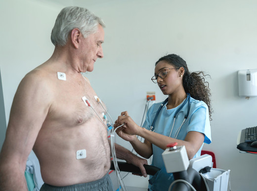 Un over-65 su dodici fa i conti con la fibrillazione atriale